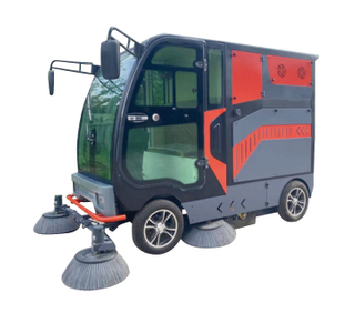 M-2400 Four-wheel Sweeper