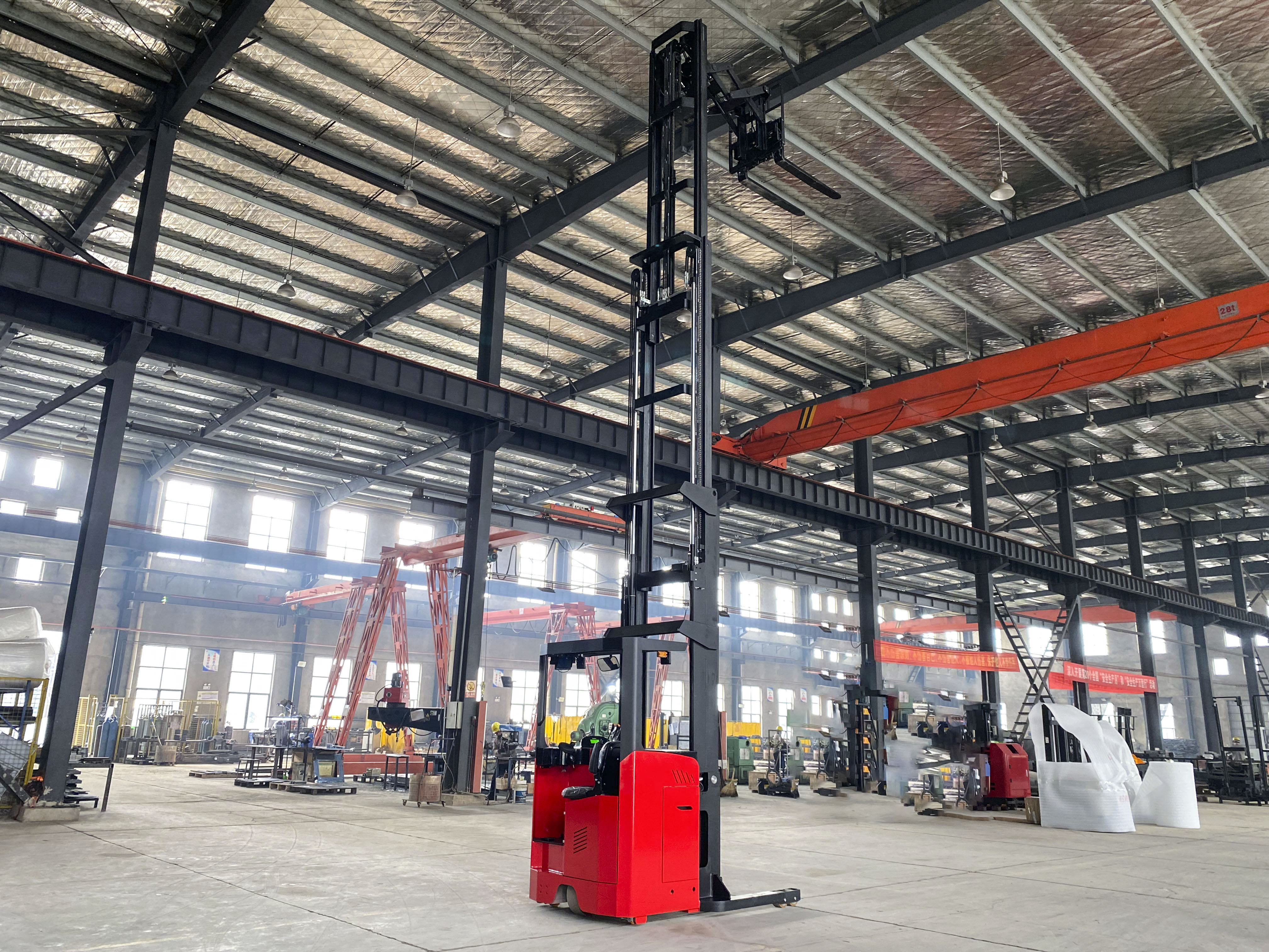 6M-12m 1.5Ton 2Ton Double Deep Scissor Reach Truck High-Density Rack Specialized Electric Forklift Truck