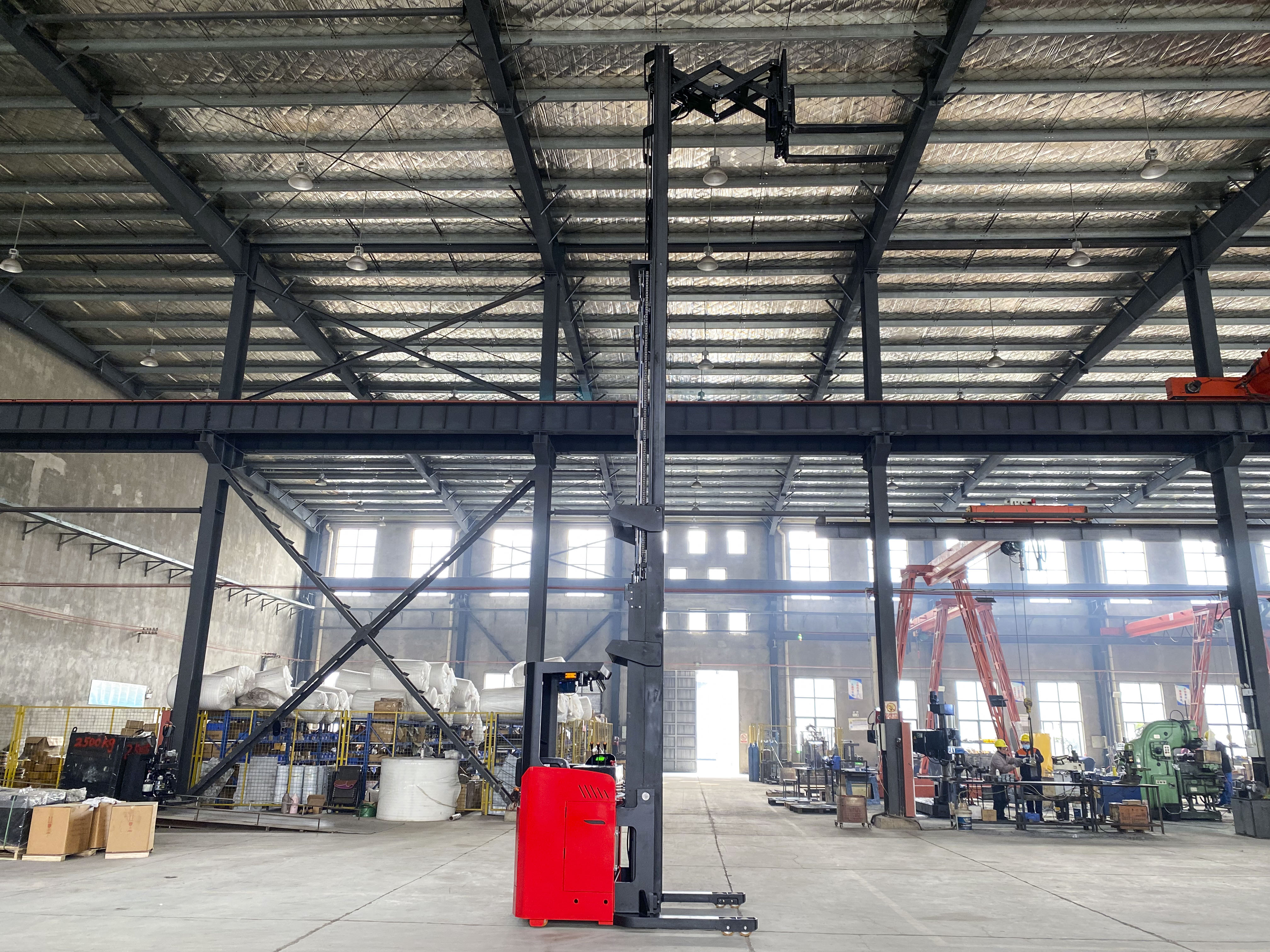 6M-12m 1.5Ton 2Ton Double Deep Scissor Reach Truck High-Density Rack Specialized Electric Forklift Truck
