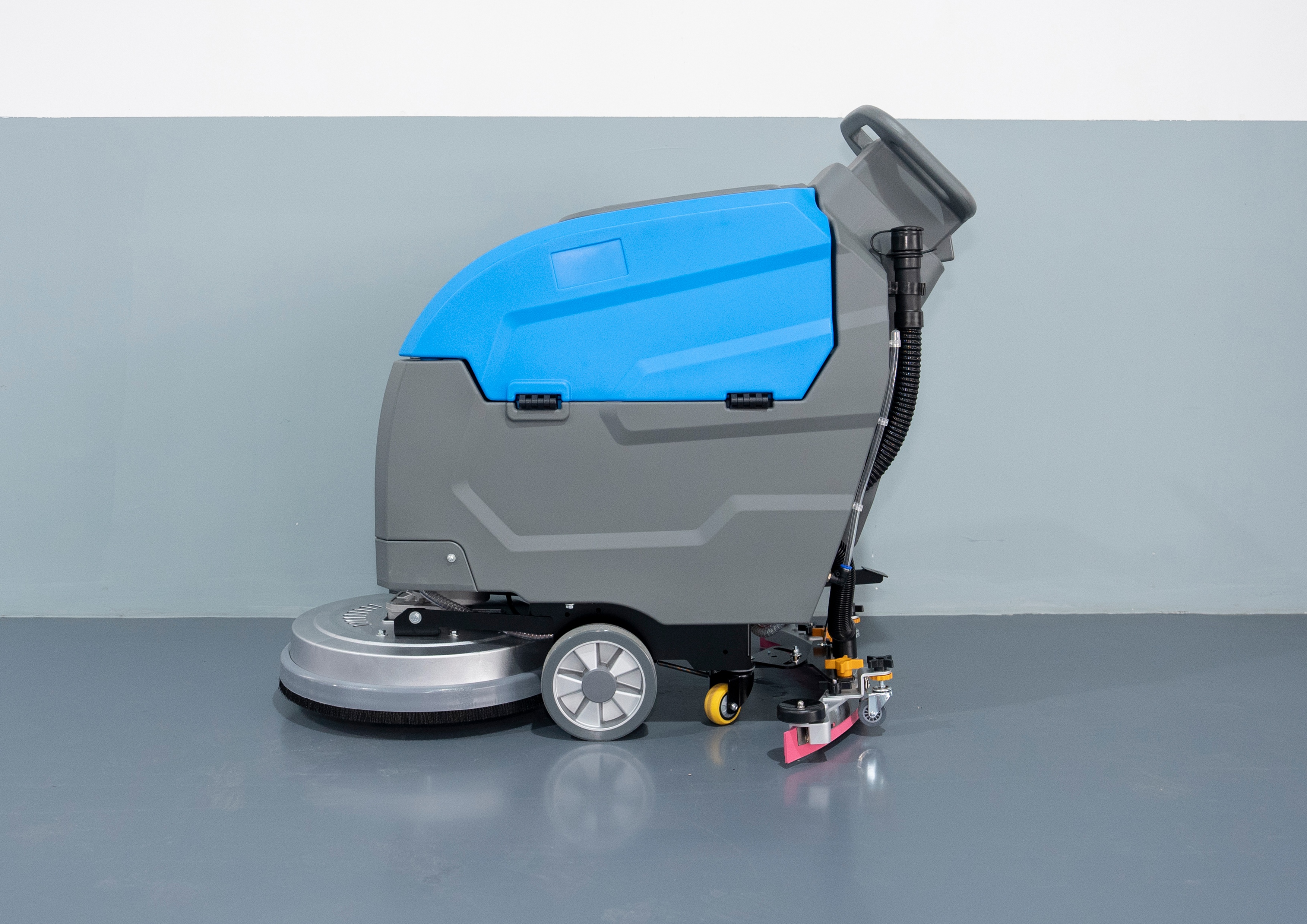 XD55Push-type floor scrubber