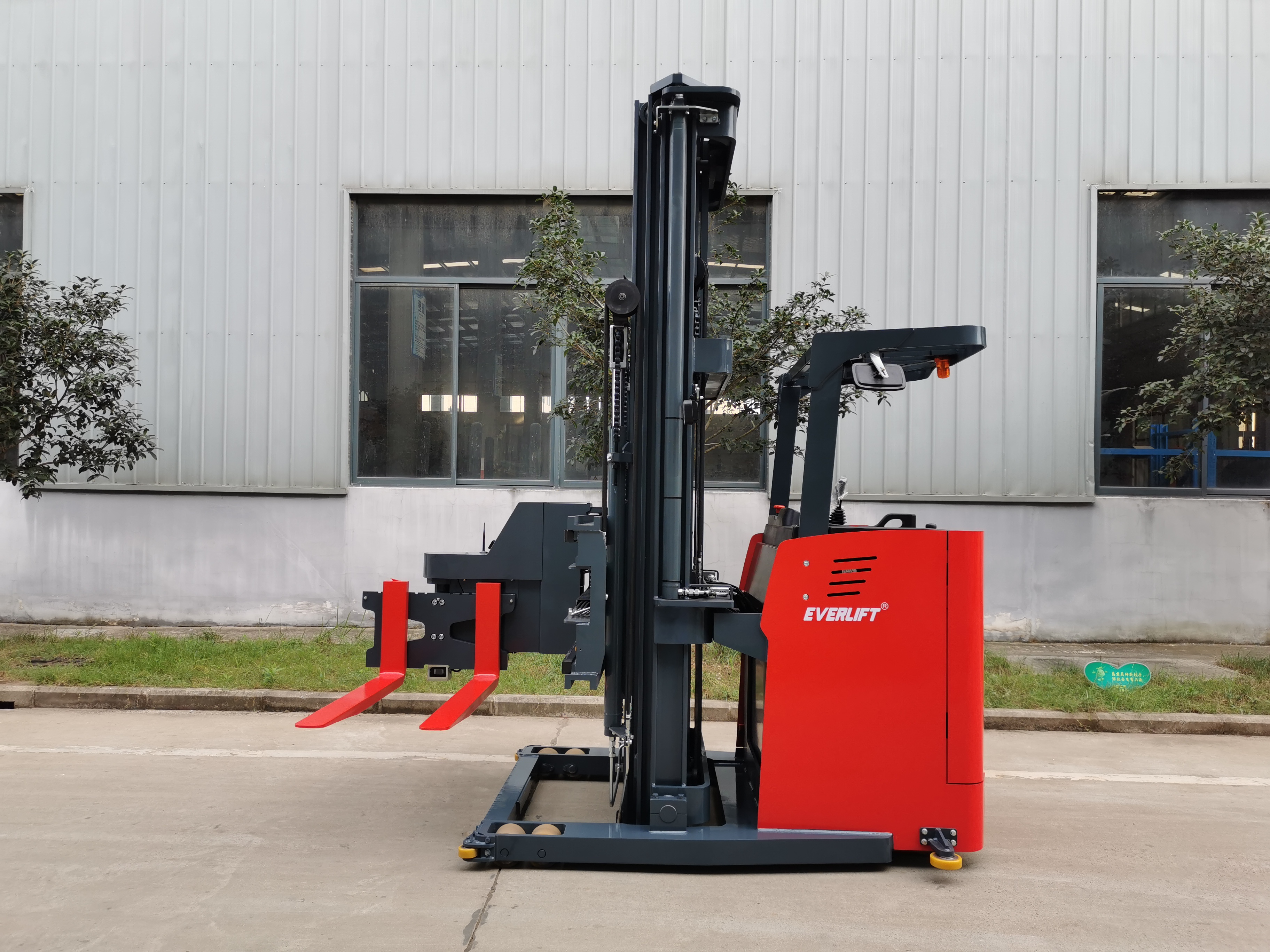 Everlift 1Ton 1.5 Ton Three Ways Narrow Aisle Electric Forklift Stacker 3m-12m Triplex Mast with Lithium Battery