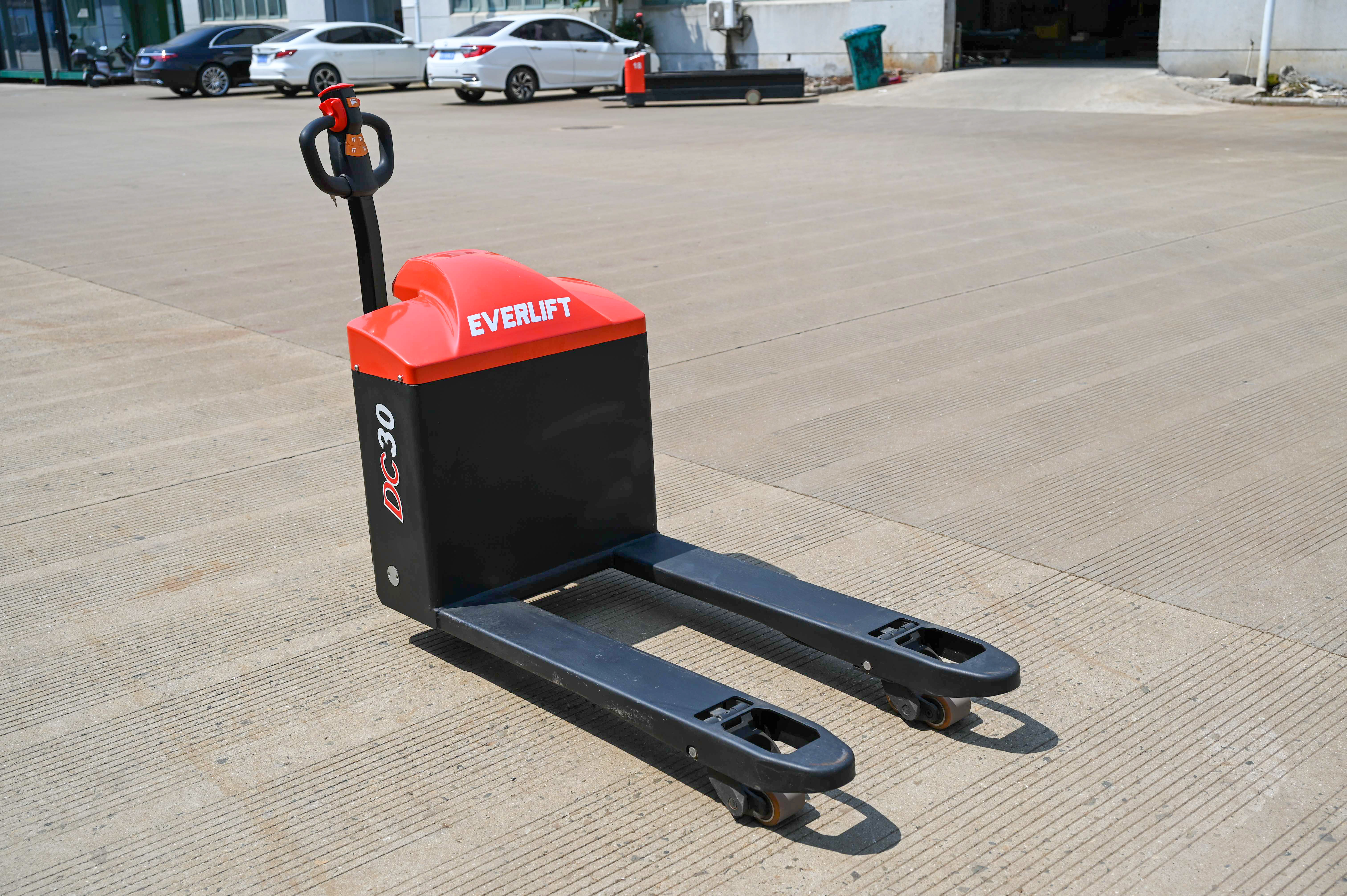 3T Capacity Off Road Electric Pallet Truck Heavy Power Pallet Truck 
