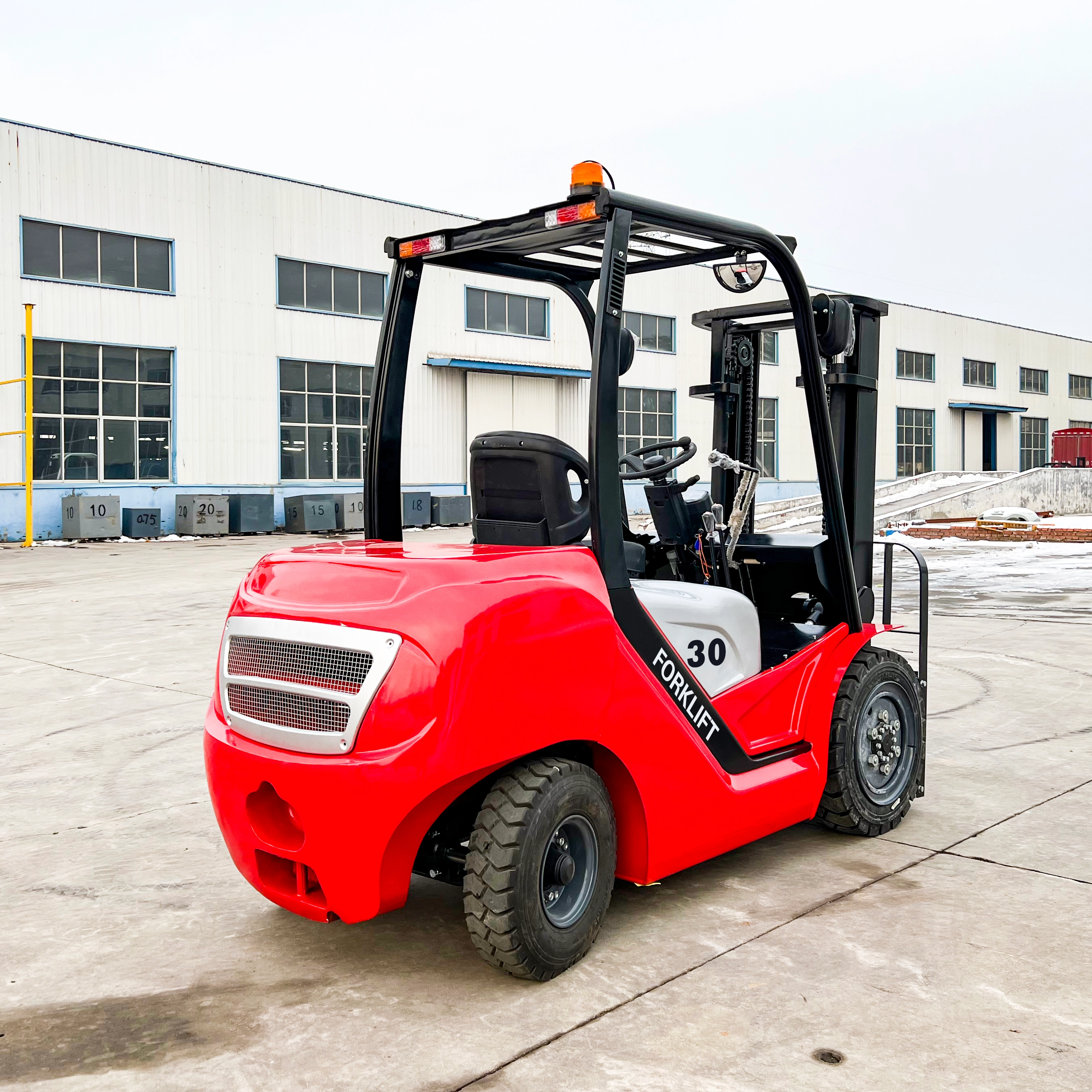 Everlift 3Ton 3.5Ton 3-6.5M Lifting Height Diesel Forklift for Port/Construction Wholesale